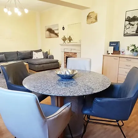 Ferienhaus-kassiopeia * ラーボエ