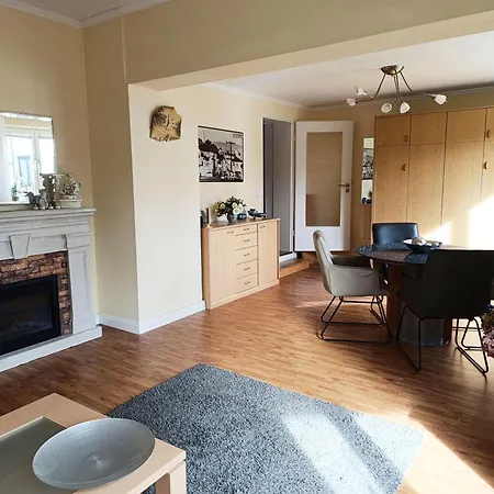 Ferienhaus-kassiopeia * Laboe